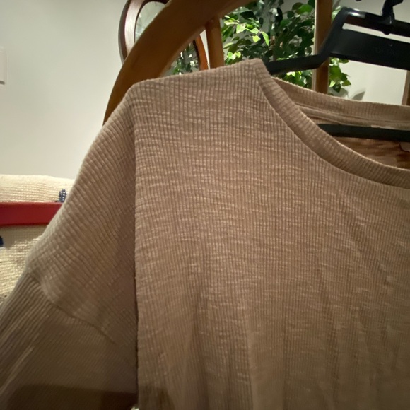 Basic Ribbed Long Sleeve - Picture 5 of 5